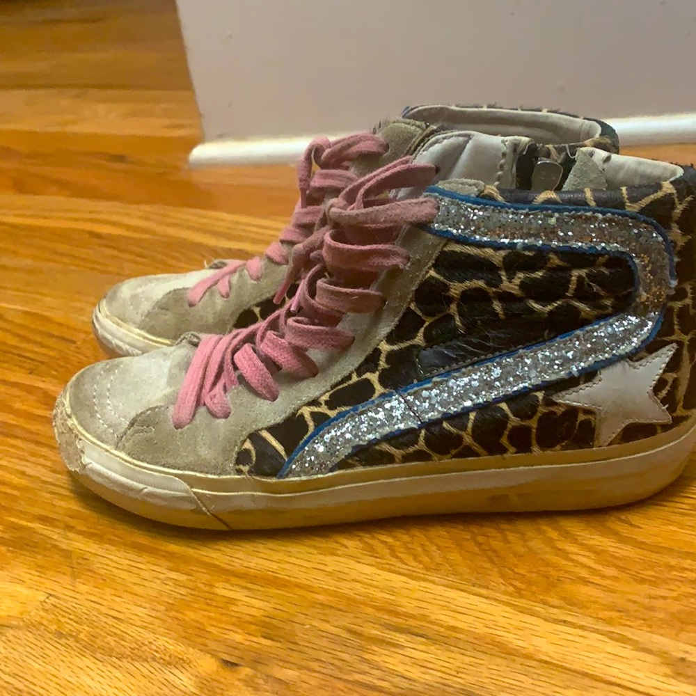 Golden Goose mid star pink laces/ giraffe print 6